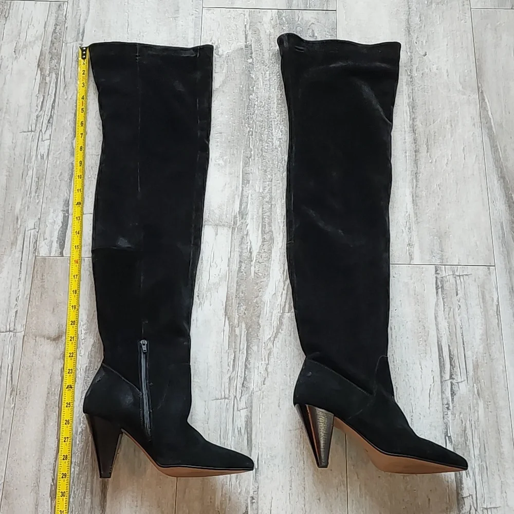 Steve Madden black suede